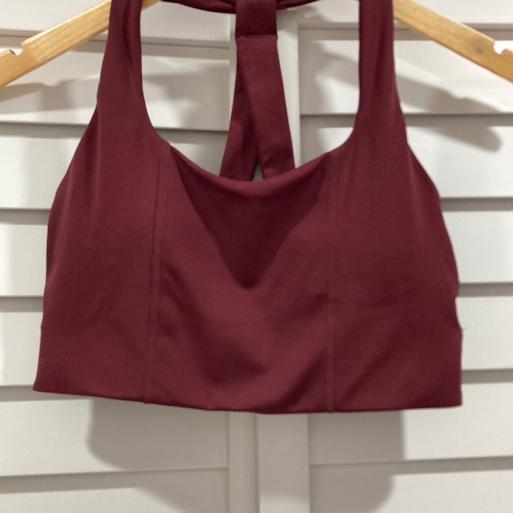 Carbon38 T Back Sports Bra Size S Burgundy